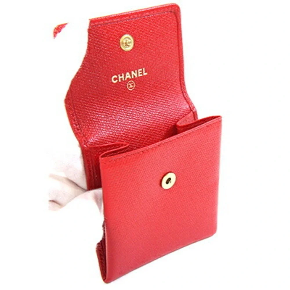 CHANEL Red Leather Wallet - Picture 3 of 6